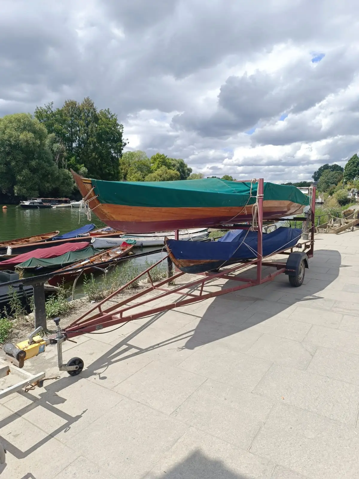 Riverside Trailer Riverside Trailer